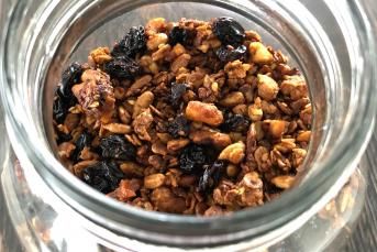 Evde Granola Nasıl Yapılır