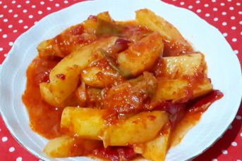 Çok Pratik Patates Yemeği