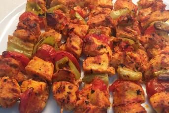 Fırın Poşetinde Tavuk Şiş