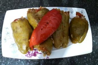 Nefis Zeytinyağlı Biber Dolması