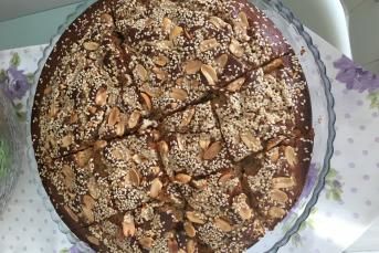 Susamlı Tahinli Kek