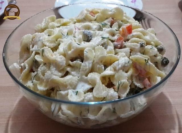 Makarna Salatası