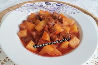 Etli Patates Yemeği