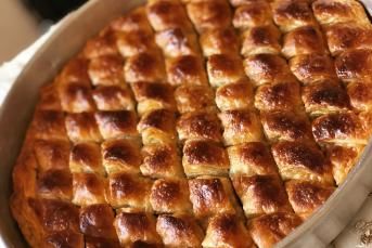 Ev Baklavası (Tam Kıvamında)