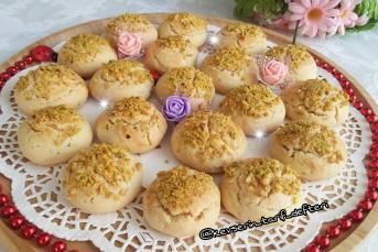 Ağızda Dağılan Antep Fıstıklı Kurabiye