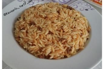 Tereyağlı Kıymalı Şehriye Pilavı