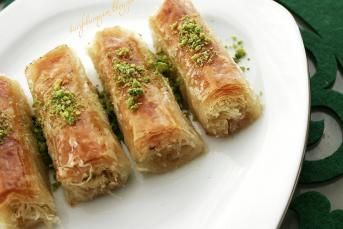 Kadayıflı Cevizli Sarma Baklava