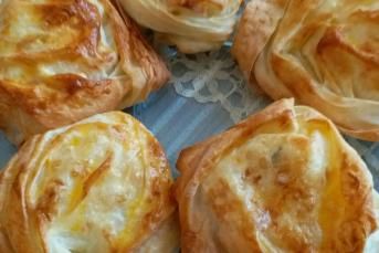 Peynirli Döndürme Börek