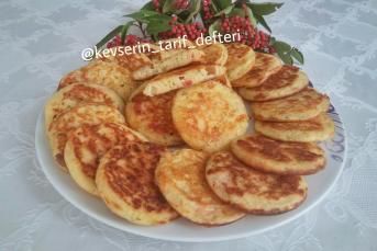 Domatesli Dereotlu Peynirli Kaşık Dökmesi