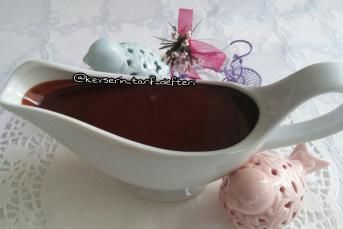 Ev Yapımı Çikolata Sosu