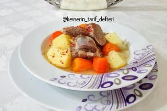 Kuzu İncik Haşlaması