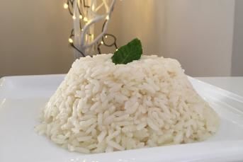 Tereyağlı Pirinç Pilavı (Videolu)