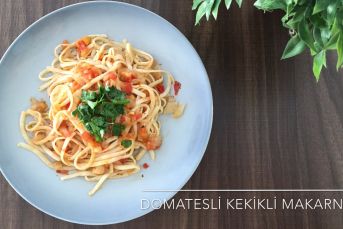 Domatesli Kekikli Makarna