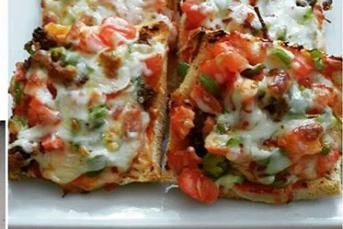 Pratik Tost Ekmeğiyle Pizza