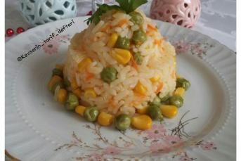 Bezelyeli Havuçlu Mısırlı Pilav