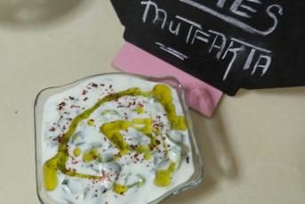 Zeytinyağlı Semizotu Salatası