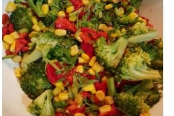 Mısırlı Brokoli Salatası