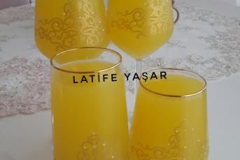 Ev Usulü Portakal Suyu