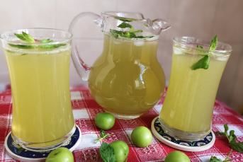 Organik Erik Suyu (  Çok Lezzetli)