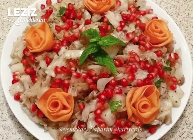Narlı Lahana Salatası