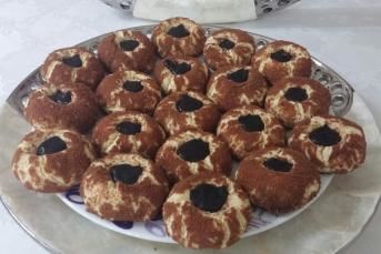 Bisküvi Kaplı Dolgulu Çatlak Kurabiye