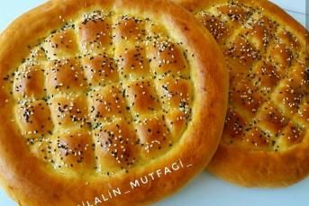 Yumurtalı Ramazan Pidesi
