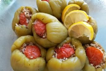 Yalancı Zeytinyağlı Biber Dolma