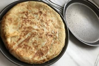 Kolay Kıymalı Tava Böreği