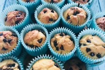 Muffin Kalıbında İki Renkli Kek