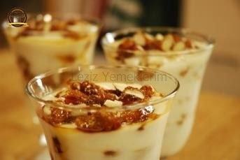 Krokanlı  Sakızlı Muhallebi