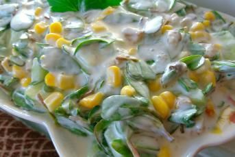 Yoğurtlu Semiz Otu Salatası Tarifi