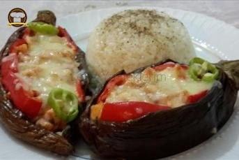 Tavuklu Ve Mantarlı Karnıyarık