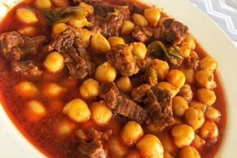 Nefis Etli Nohut Yemeği