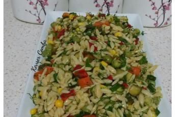 Muhteşem Gün Salatası (Kaşık Kaşık Yendi Bitti)