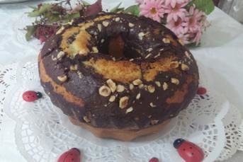 Yumuşacık İki Renkli Anne Keki