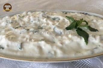 Yoğurtlu Buğday Salatası