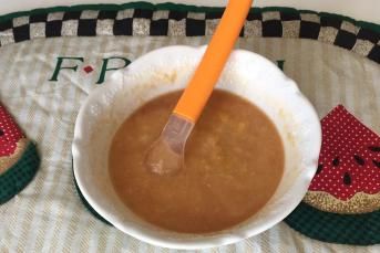 Besleyici Meyveli Muhallebi