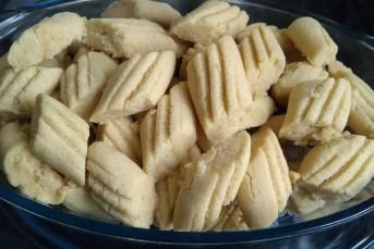 Pastahane Usulü Nişastasız Un Kurabiyesi