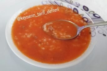 Kıymalı Pirinç Çorbası