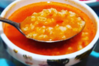 Domatesli Yulaf Çorbası