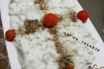 Yoğurtlu Kereviz Salatası