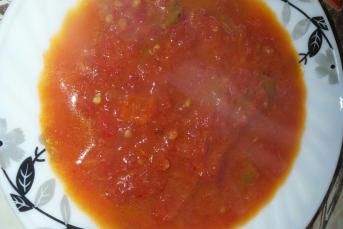 Kırmızı Biber Eşliğinde Menemen