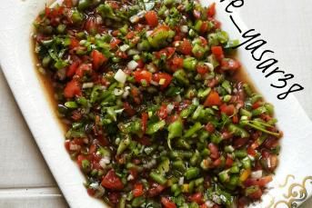 Ezme (Kebapçı Salatası)