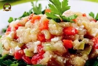 Beyaz Peynirli Köz Patlıcan Salatası