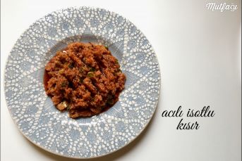 Acılı İsotlu Kısır