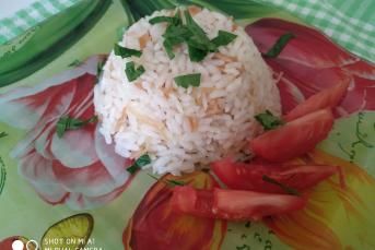 Zeytinyağlı Tel Tel Pilav