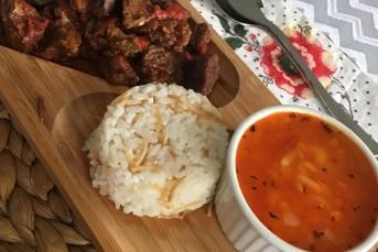 Şehriyeli Et Suyu Çorbası