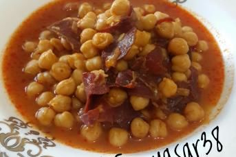 Pastırmalı Nohut Yemeği