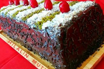 3 Malzemeli Pratik Pasta Tarifi