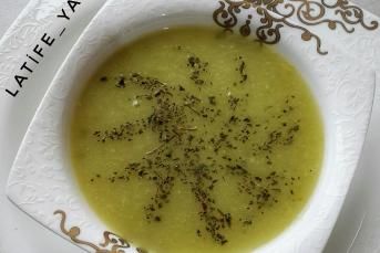Sütlü Kabak Çorbası Tarifi